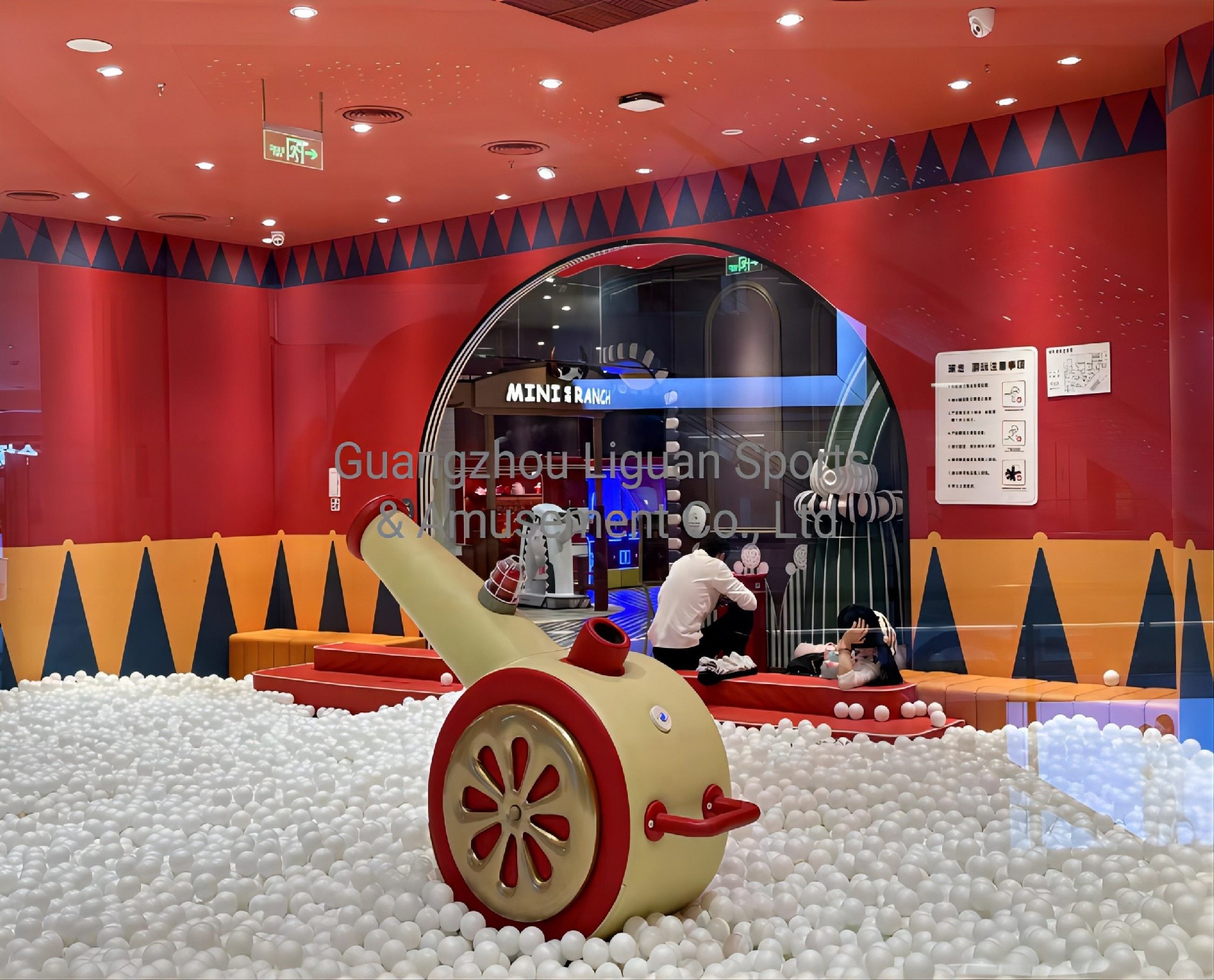 Indoor large naughty castle children's playground